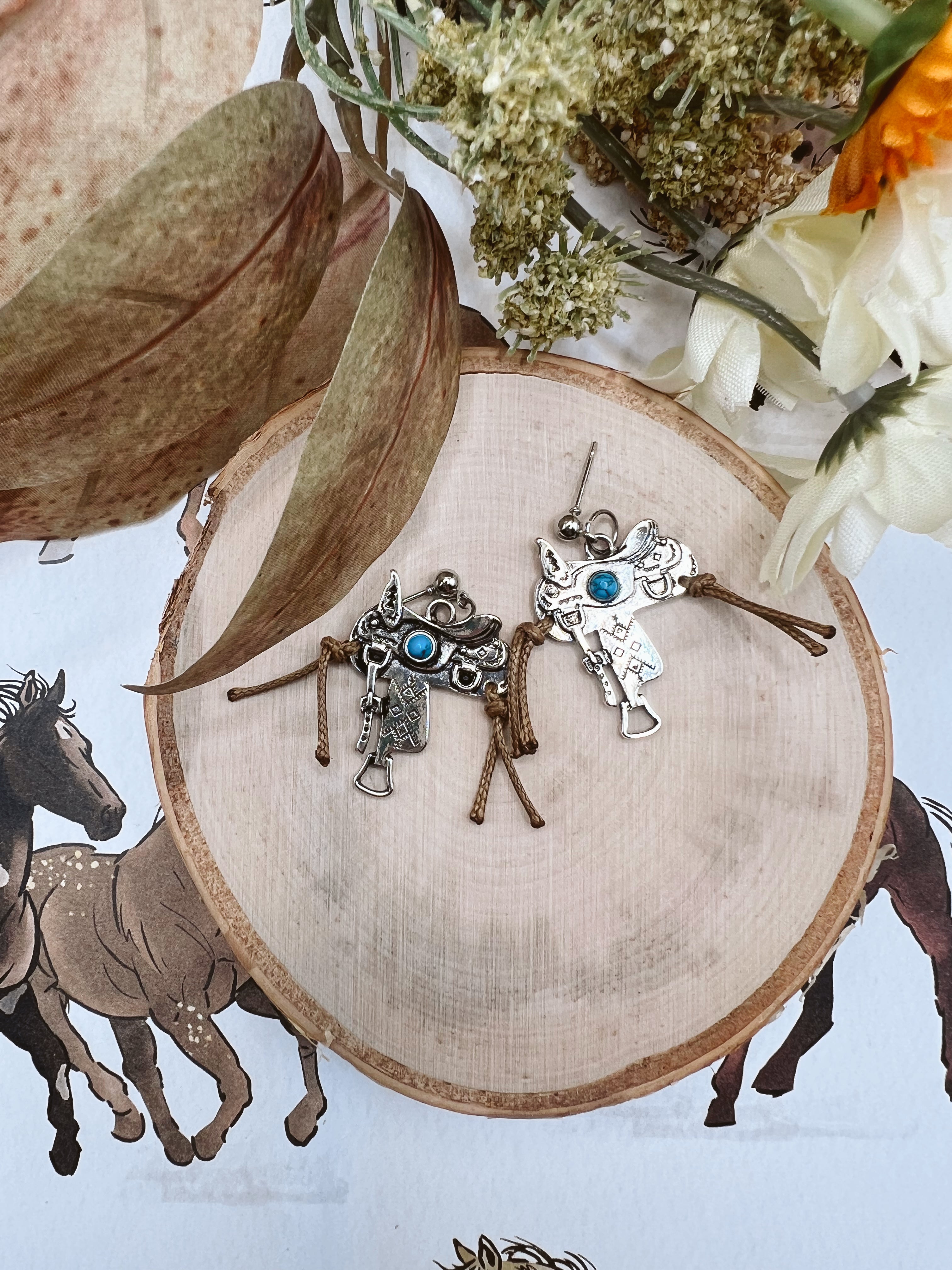 Saddle Earrings